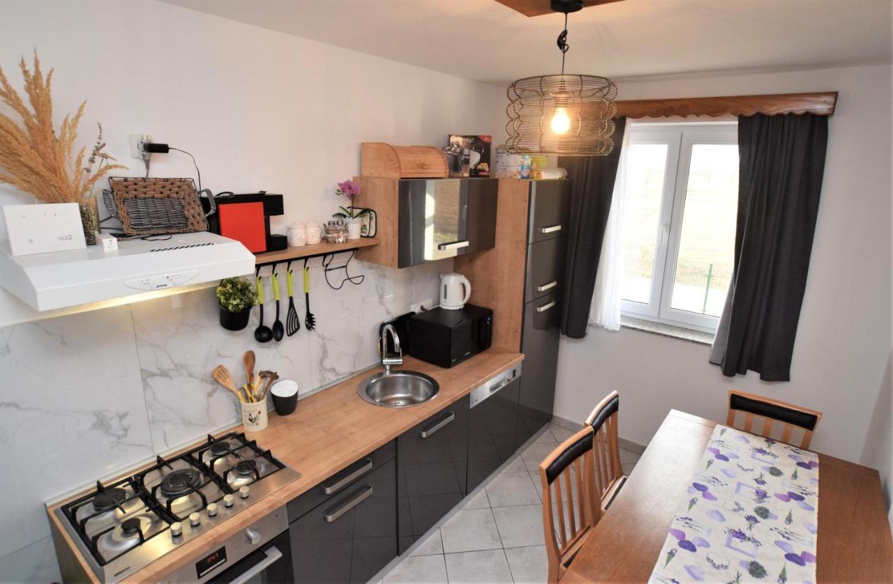Holiday Home Melani Sinac Εξωτερικό φωτογραφία